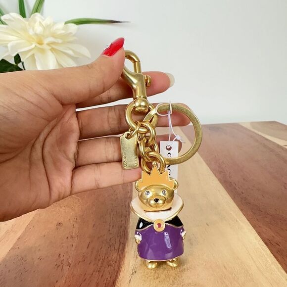 NWT Disney X Coach Evil Queen Bear Bag Charm - Picture 2 of 5